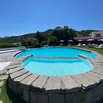 Palumbalza Sea *